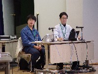 DNSQC-TFの報告をするJPRS 藤原 和典氏(左)とJPNIC 小島 育夫(右)