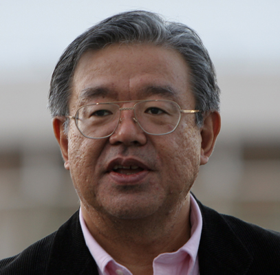 村井 純
