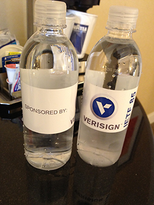 写真:VeriSign社により提供された飲料水