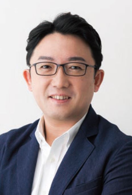 執筆者近影